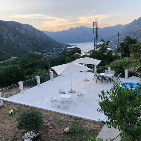 Apartments Panoramic Paradise Котор Екстериор снимка