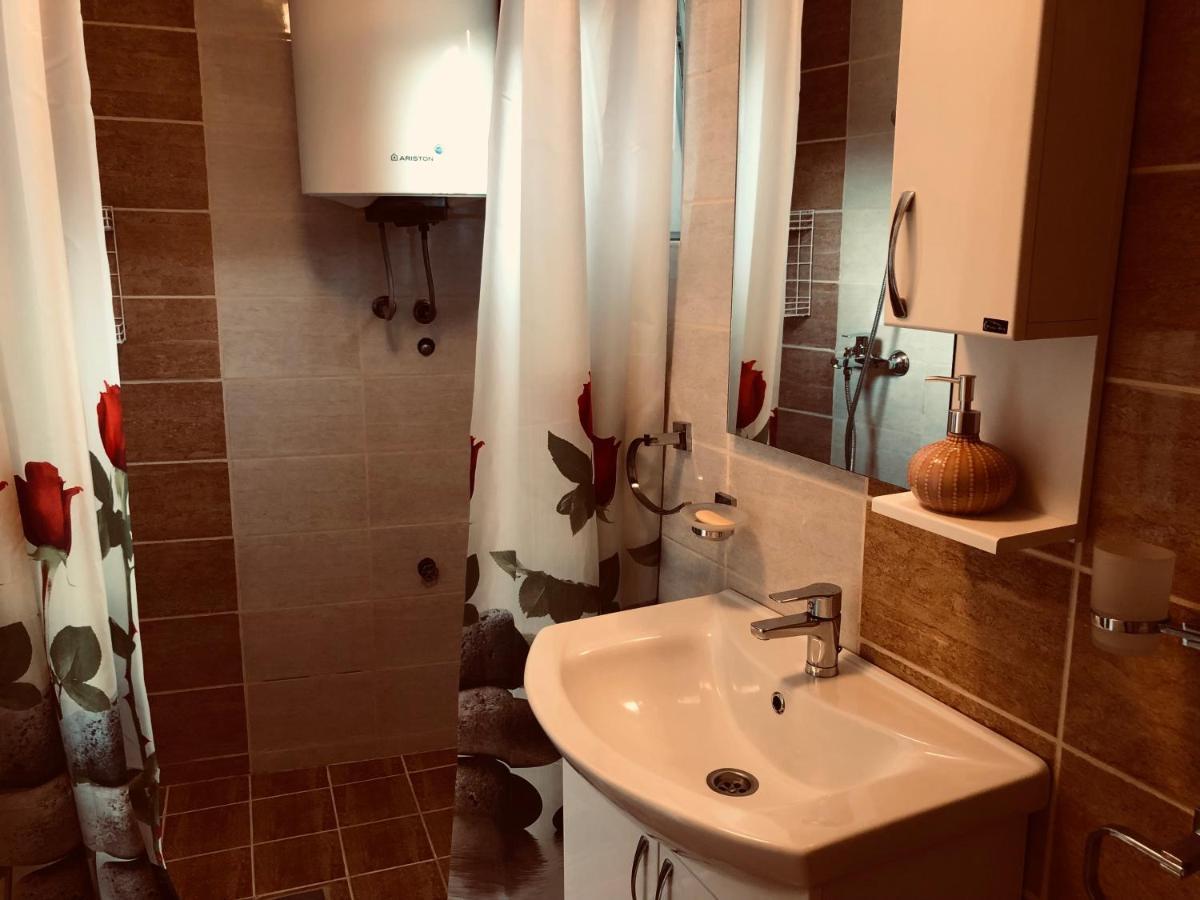 Apartments Panoramic Paradise Котор Екстериор снимка