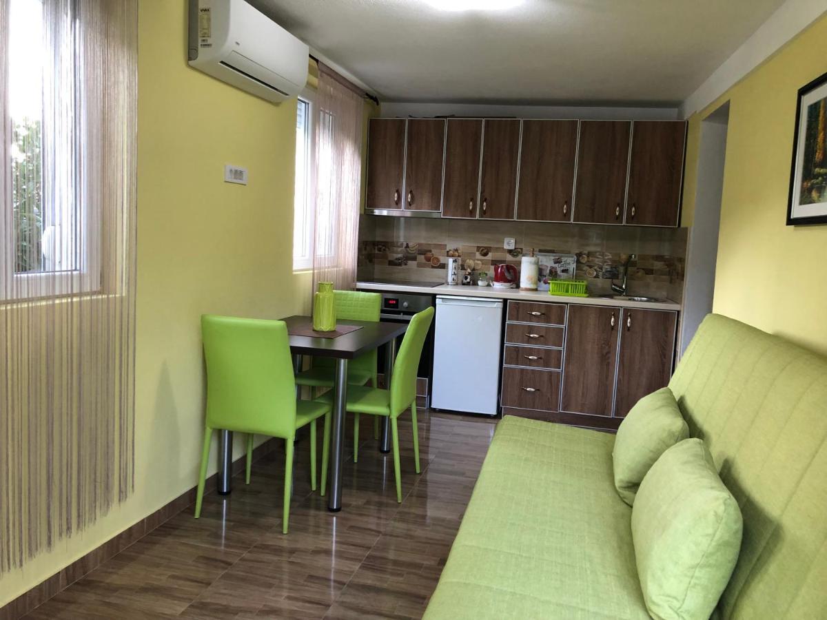 Apartments Panoramic Paradise Котор Екстериор снимка